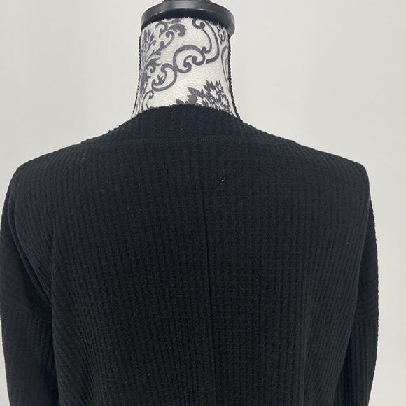 Isaac Mizrahi NY Womens Size Large Long Sleeve Waffle-Knit Button-Up Top, Grey - Picture 10 of 12